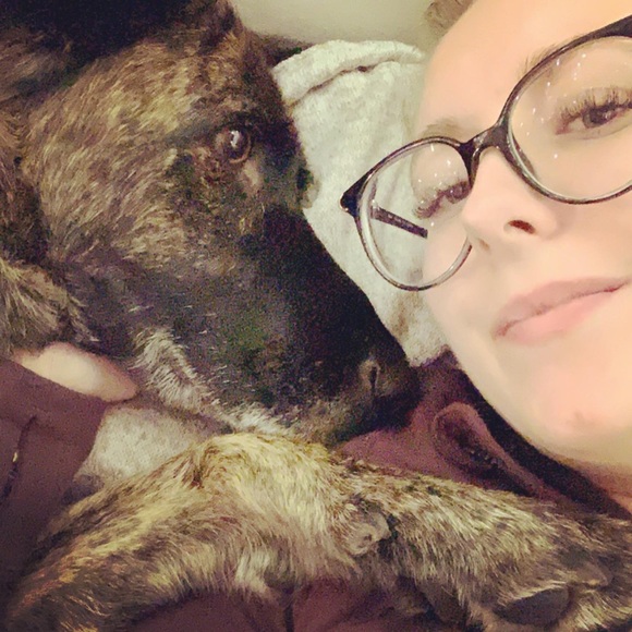 Meet your Posher, Kristin - Picture 1 of 1